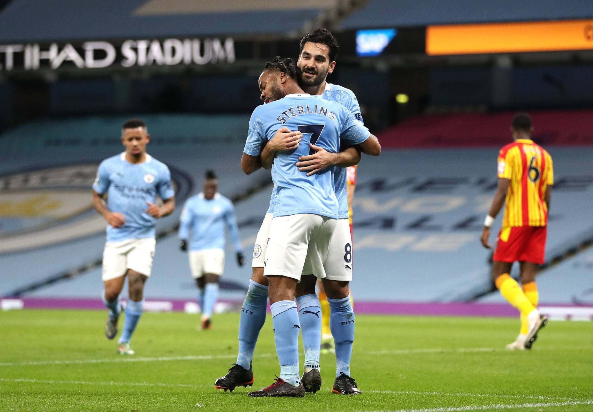 命的共融 命的共融